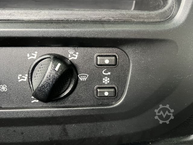 Standard dragbil IVECO Stralis AS440S46T LNG ACC Intarder BSIS+Kamera