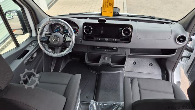 Minibús MERCEDES-BENZ Sprinter Elektro 9 Sitzer Bürgerbus