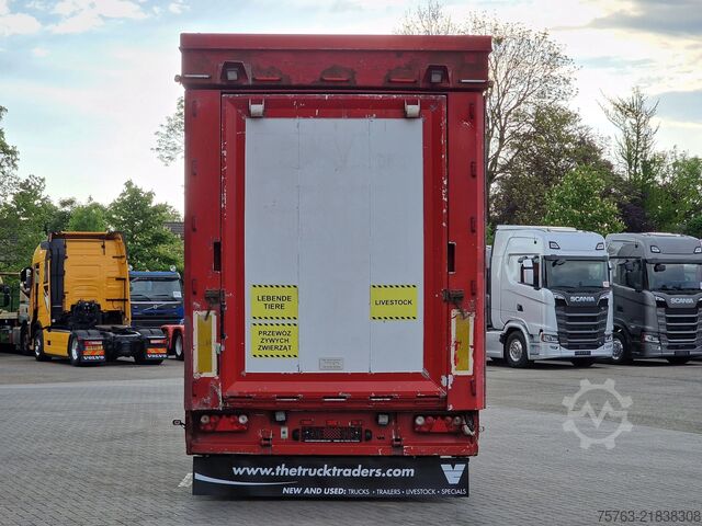 Transport de bétail Finkl SAV35 - 3 deck Livestock - Water & Ventilation ...