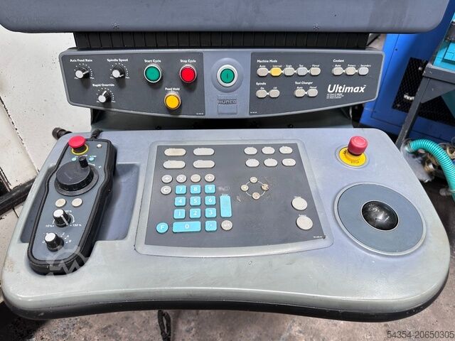 Centre d’usinage vertical Hurco VMX30S