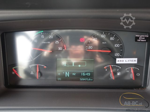 Reisebus VOLVO 9500H, 59 Sitze, Euro 6