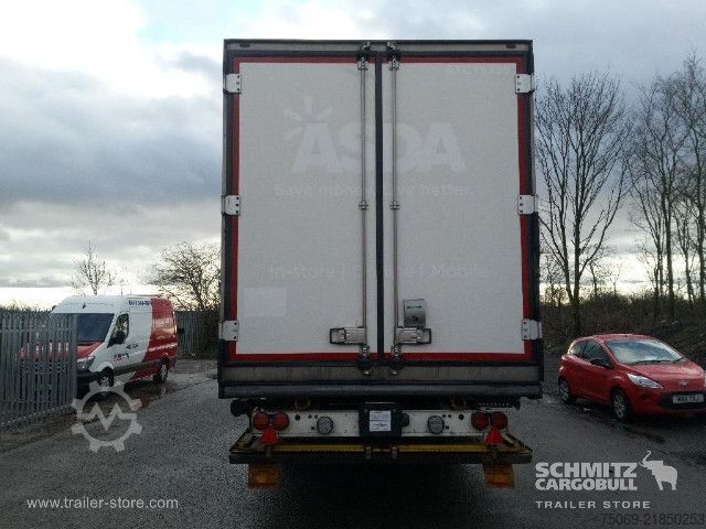 Semirimorchio frigorifero Schmitz Cargobull Reefer Multitemp Taillift