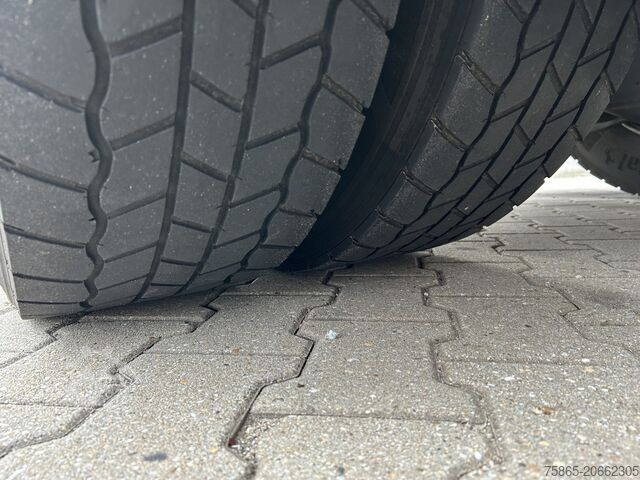 Ján Skovajsa-Klimat Ján Skovajsa-Klimat Ján Skovajsa-Klimat