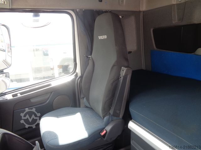 Φορτηγό ειδικού σκοπού VOLVO FH420 8x4 BB Spitzer Silo 23 cbm VEB EU5