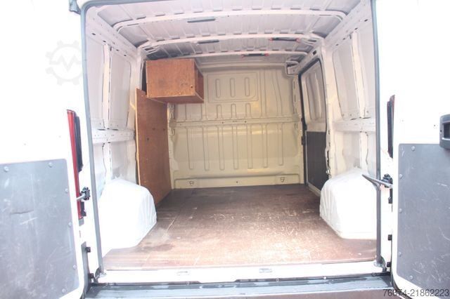 Dobozos furgon FIAT Ducato Kasten L2H1 AHK Kamera Standheizung