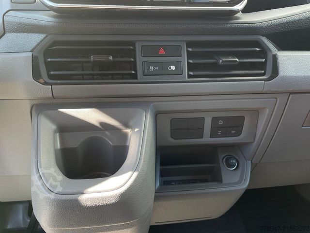 Yüksek tavanlı panelvan MAN TGE 3.180 L4H3 Kasten 4x4 NAVI PDC LEKRADHZ