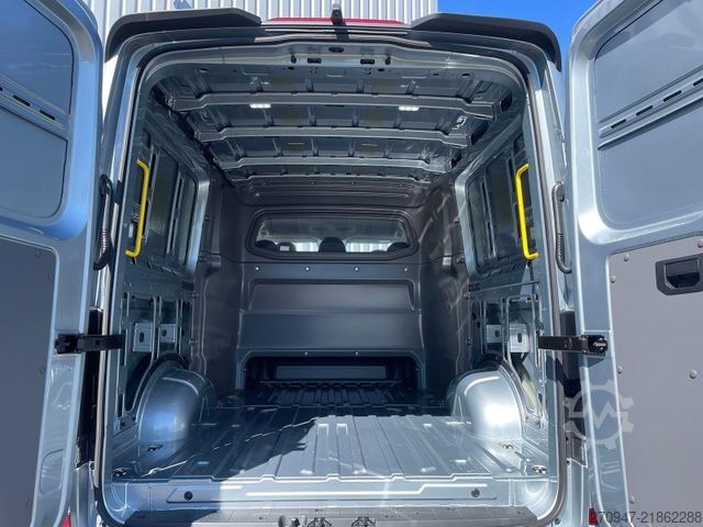 Furgão de teto alto MAN TGE 3.200 L3H2 MIXTO 4x4 Individual S ACC STHZ