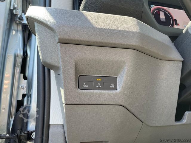 Komercijalno vozilo sa visokim krovom MAN TGE 3.180 L5H3 Kasten LED DAB NAVI MFL SITZHZ