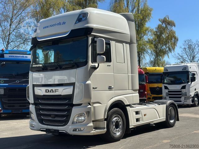 Standardowy ciągnik siodłowy DAF XF530 FT 2 Tanks 1180L Euro6e Retarder Xenon