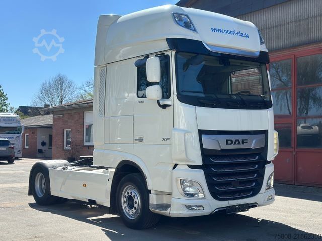 Standardowy ciągnik siodłowy DAF XF530 FT 2 Tanks 1180L Euro6e Retarder Xenon