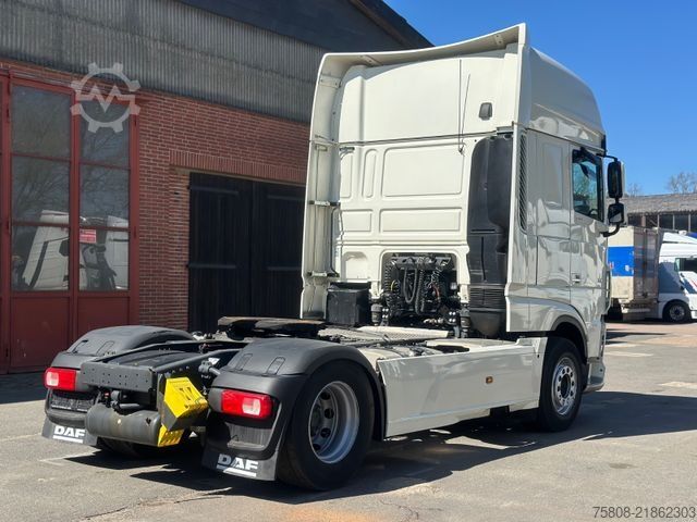 Standardowy ciągnik siodłowy DAF XF530 FT 2 Tanks 1180L Euro6e Retarder Xenon