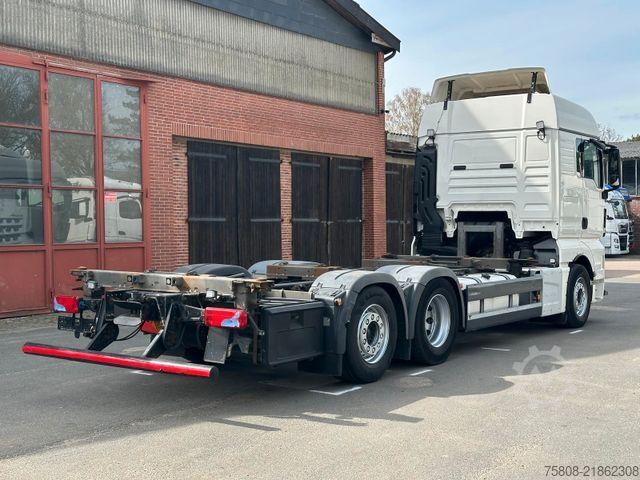 Felépítménycserélő teherautó MAN TGX 26.460 XLX BDF Multi 2 Tanks Intarder ACC