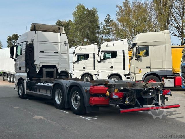Felépítménycserélő teherautó MAN TGX 26.460 XLX BDF Multi 2 Tanks Intarder ACC