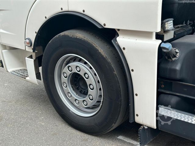 Felépítménycserélő teherautó MAN TGX 26.460 XLX BDF Multi 2 Tanks Intarder ACC
