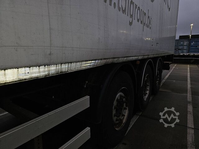 Transporte refrigerado/congelado RENDERS Thermoking SL 200e