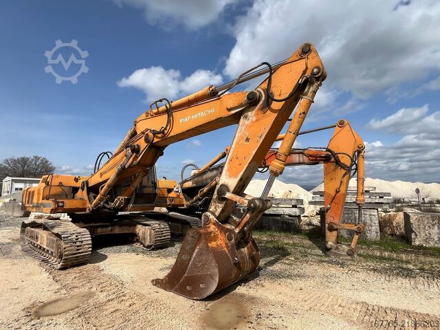 Lánctalpas kotrógép Fiat-Hitachi FH 300 T