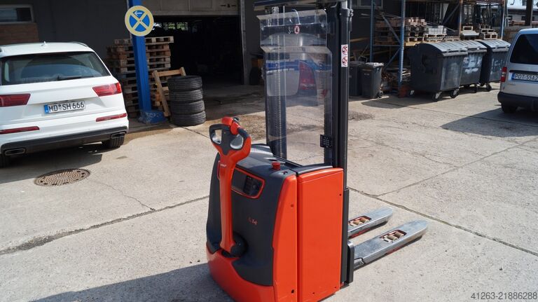 Kézi emelő Linde L14 i
