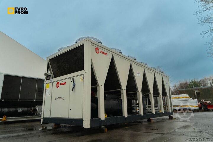 Kältemaschine Used Industrial Chiller TRANE - 675 KW