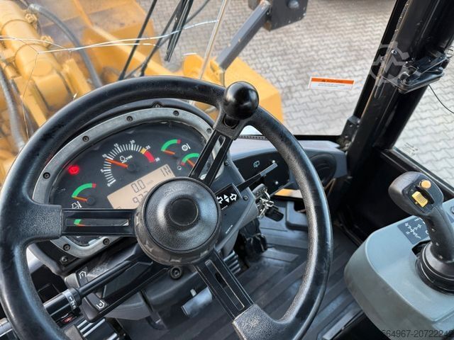 Wheel loader CATERPILLAR 938H Klima Kamera Zentralschmierung
