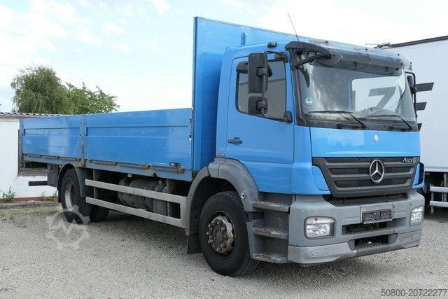 Flatbed truck MERCEDES-BENZ 1833 L Axor 4x2, 7.200mm lang, AHK, Gerüst,Klima
