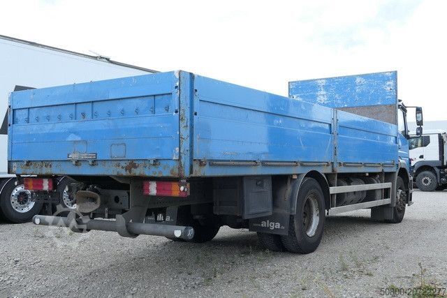 Flatbed truck MERCEDES-BENZ 1833 L Axor 4x2, 7.200mm lang, AHK, Gerüst,Klima