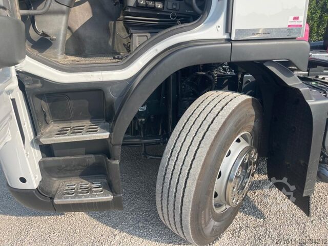 Camion scarrabile VOLVO VOLVO FM9 SCARRABILE