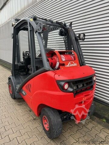 LPG Forklifts Linde H30T-02