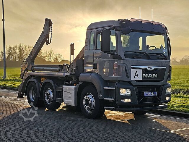 Sistema de braço de pórtico M.A.N. 26.430 TGS MEILLER