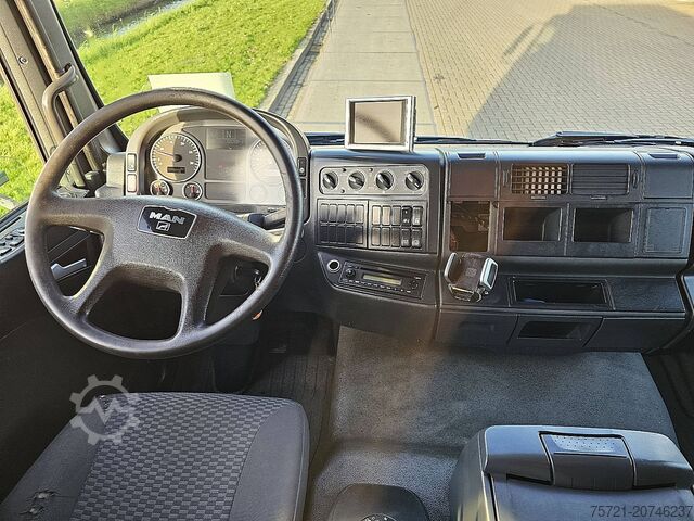 Mala M.A.N. 18.240 TGM AIRCO TAILLIFT