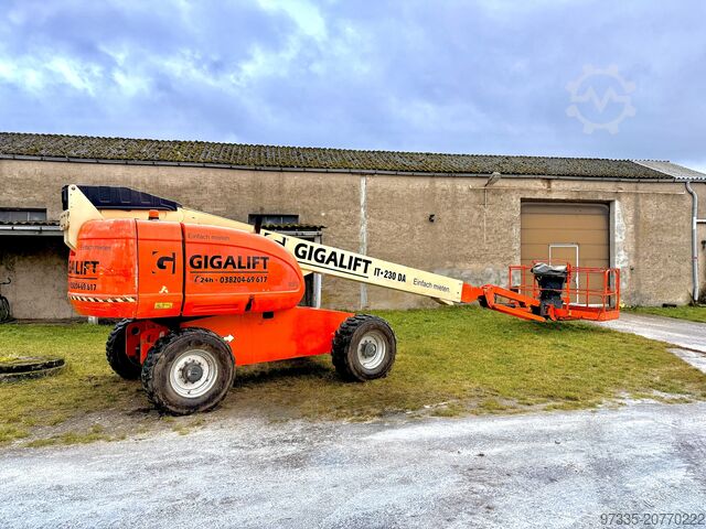 Telescopic working platform JLG 660 SJ