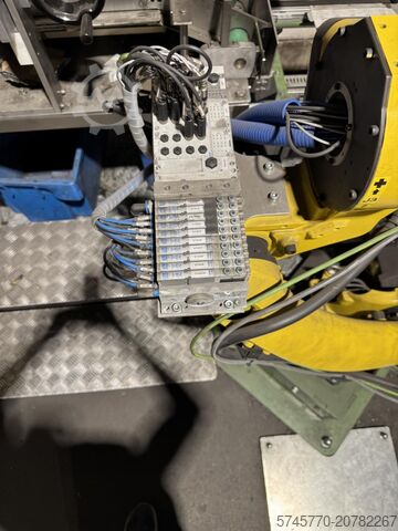 Industrieroboter FANUC CORPORATION M10 iD 12