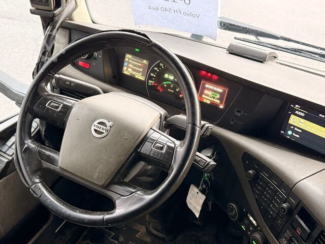 Houthouder Volvo FH 540 6x4 Kurzholz EPSILON Q150Z