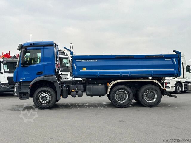 Benne à 3 côtés Mercedes-Benz Arocs 2643 6x4 Dreiseitenkipper Meiller SOFORT