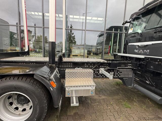 Transportador de madera Iveco X-WAY 570 6x4 BL  Kurzholz-LKW Kran nach Wahl