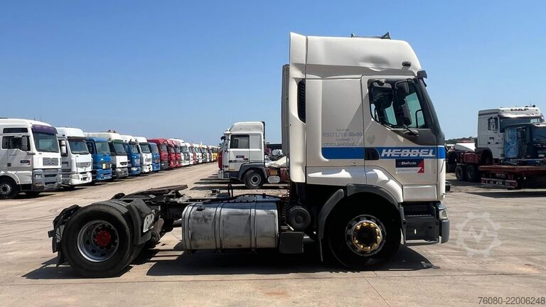 Standaard trekker Renault Premium 400 (POMPE MANUELLE / MANUAL PUMP / EUR...
