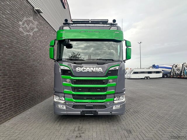  Scania R590 V8 NGS A 6X4 NB TREKKER/TRACTOR/SZM