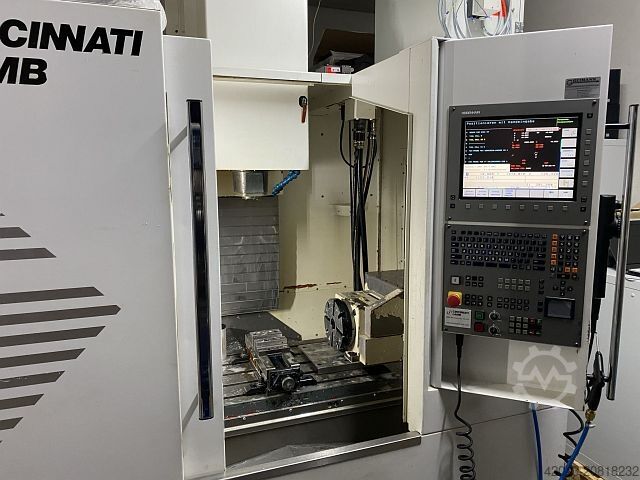 Megmunkáló központ - függőleges CINCINNATI CFV 550 I