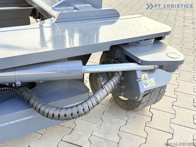 Négyirányú targoncát Combilift C5000 DIESEL TRIPLEX 7600 FREE-LIFT