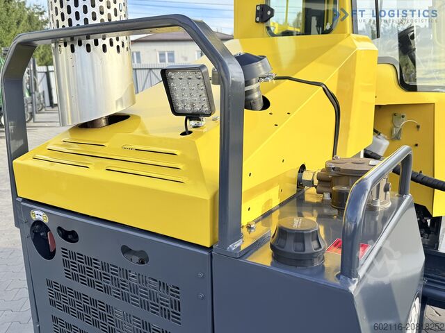 Négyirányú targoncát Combilift C5000 DIESEL TRIPLEX 7600 FREE-LIFT