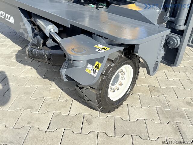 Négyirányú targoncát Combilift C4000 / GAS / DUPLEX 4100 / POSITIONER