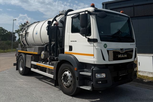 Camion-citerne à vide MAN TGM 18.290 4x2 BL Gamon Sauger