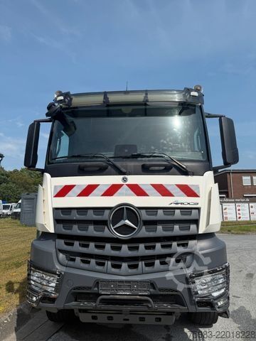 Camion-citerne à vide MERCEDES-BENZ Mercedes Benz Arocs 3753 8x4 Wiedemann Super1000