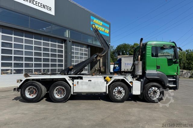 Hákový nosič kontejnerů MAN TGS 35.480 8x4 Moser