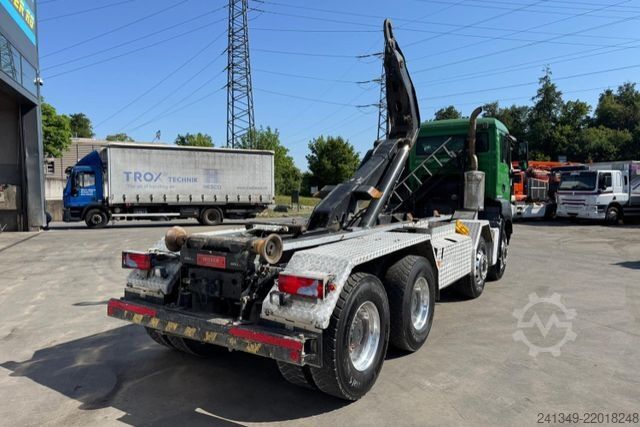 Hákový nosič kontejnerů MAN TGS 35.480 8x4 Moser