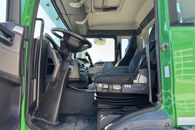 Hákový nosič kontejnerů MAN TGS 35.480 8x4 Moser
