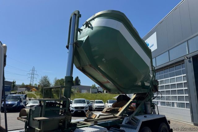 Caminhão para fins especiais SCANIA P380 8x4 Silo 12m3
