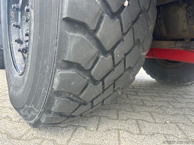 Caminhão para fins especiais UNIMOG U 423 / Mähausstattung Dücker / Salzstreuer