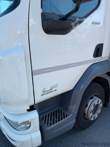 Valníkový nákladní automobil s plachtou DAF LF 260 LBW BLATT/LUFT KLIMA