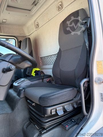 Valníkový nákladní automobil s plachtou DAF LF 260 LBW BLATT/LUFT KLIMA