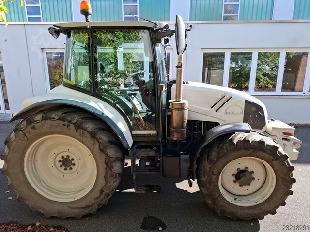 Traktor kamerarendszerrel Claas ARION 410